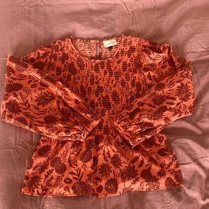 Universal Thread women’s size Medium blouse